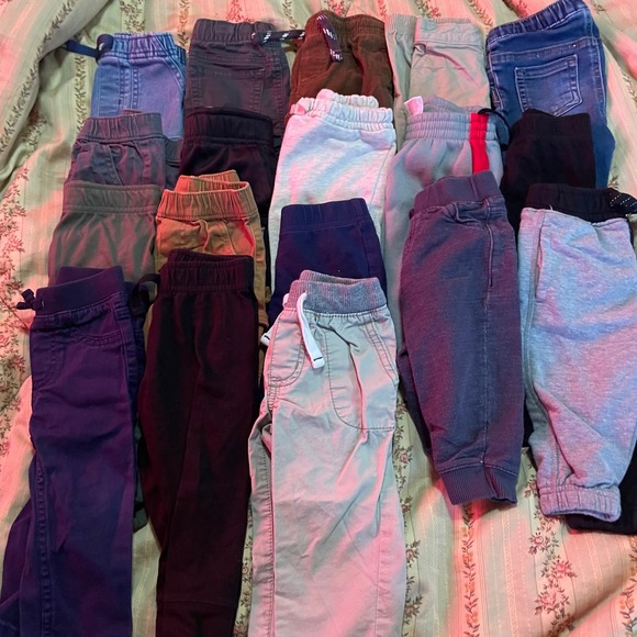 Boy Clothing Lot Carters Calvin Klein Bodysuits Joggers Sleepers 6 9 12 M 85 pcs - Picture 3 of 14